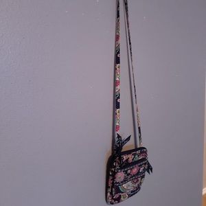 2 Vera Bradley crossbody purses